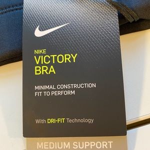 Nike Victory Sports Bra